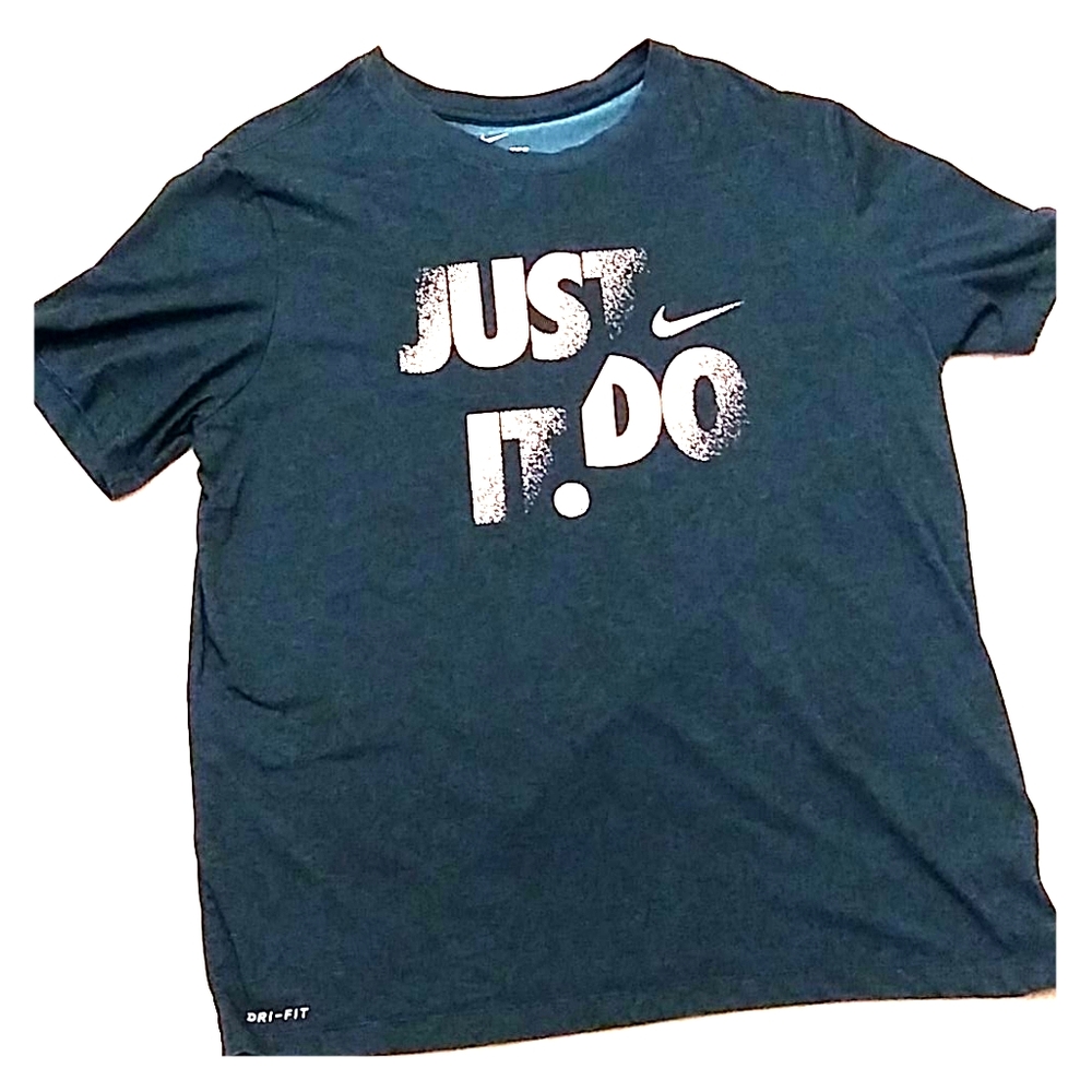 Nike Mens t-shirt dri-fit XL green